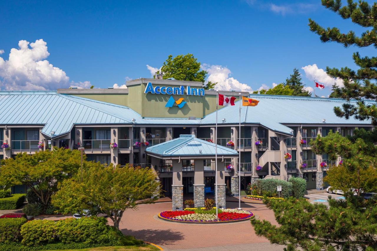 Hotel Accent Vancouver Airport 3*
