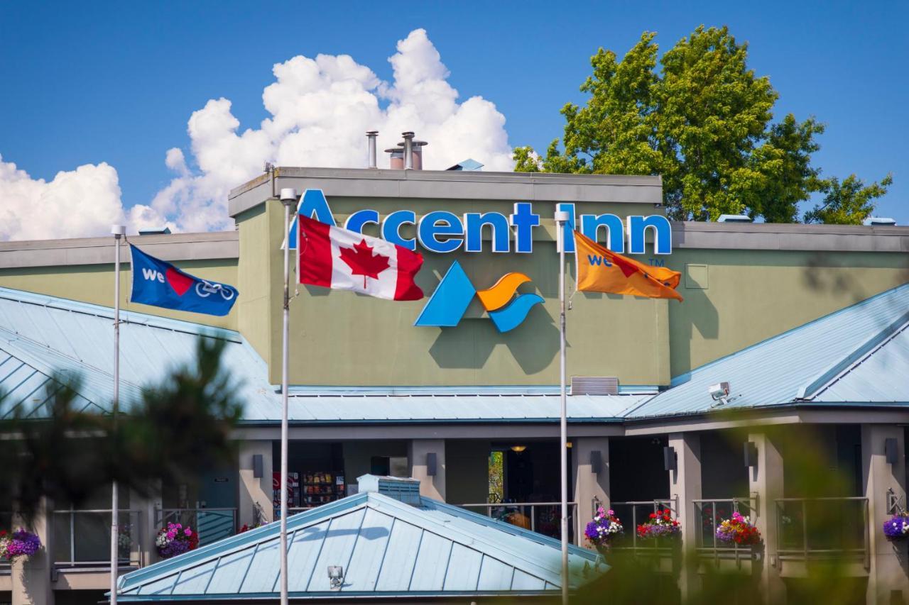Hotel Accent Vancouver Airport 3*