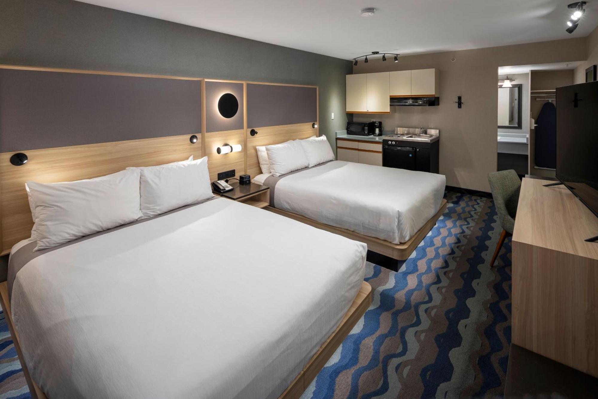 Accent Vancouver Airport Richmond