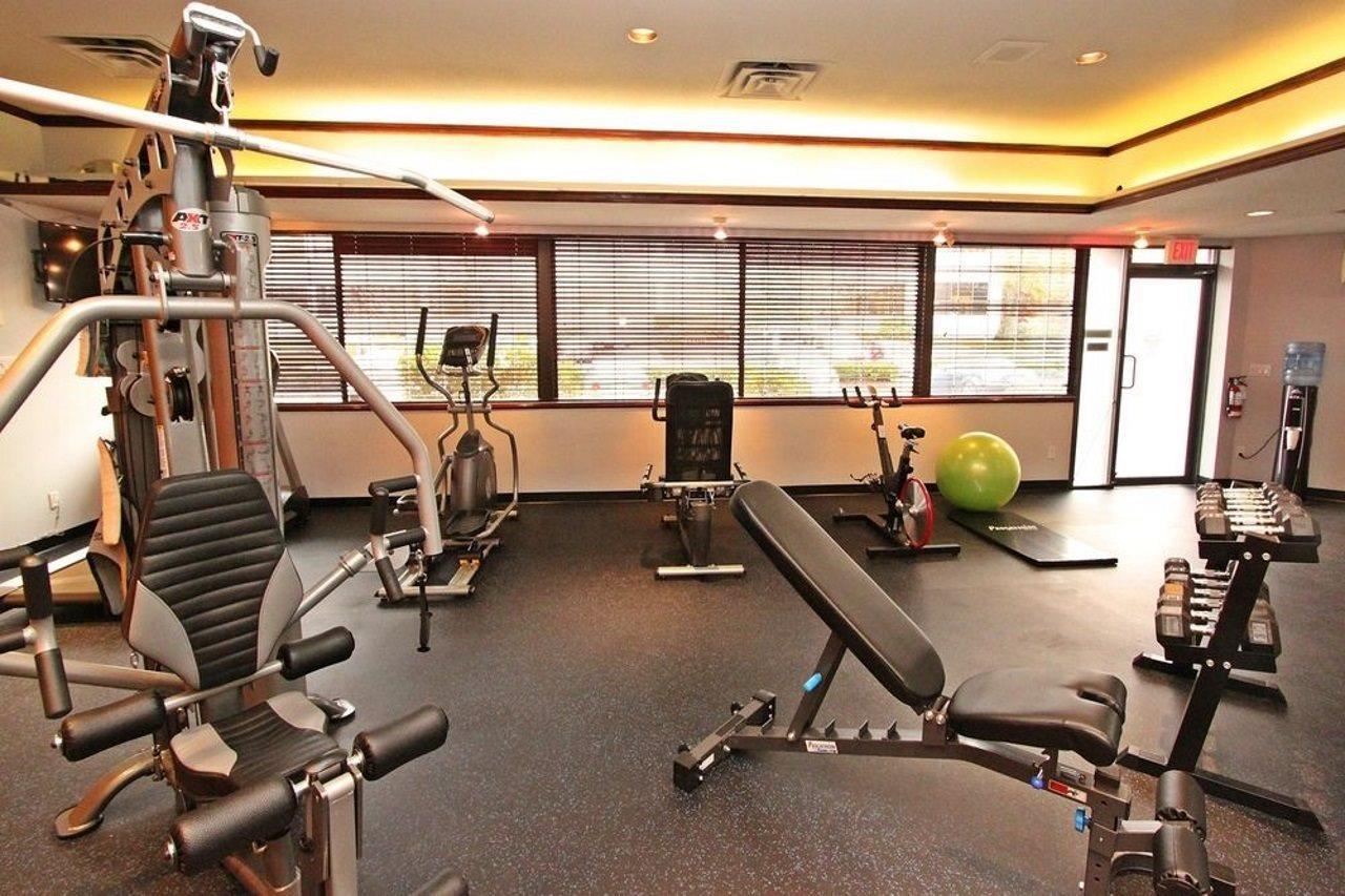 Accent Vancouver Airport 3* Richmond