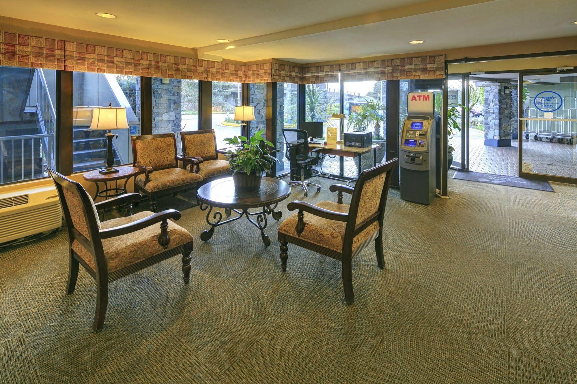 Hotel Accent Vancouver Airport